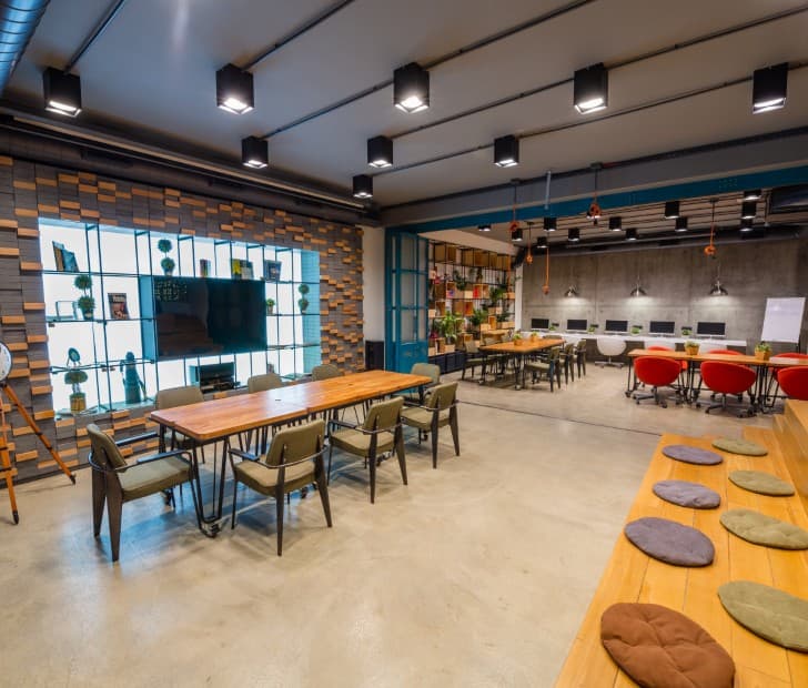 Why Choose a Full Office Fit Out in Hatfield?