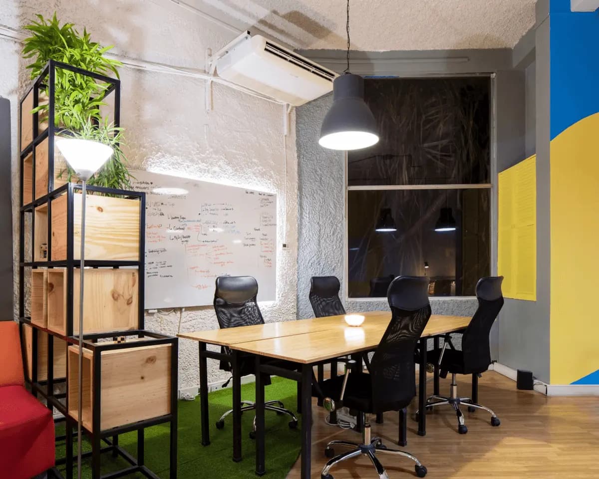 3 Things to Consider When Ordering New Office Furniture