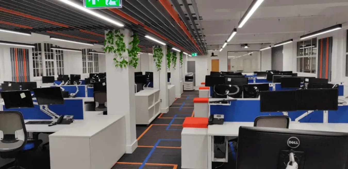How To Refurbish Your Office For Hot-Desking