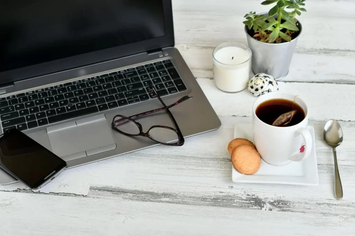 Is Hot Desking Right for Your Business