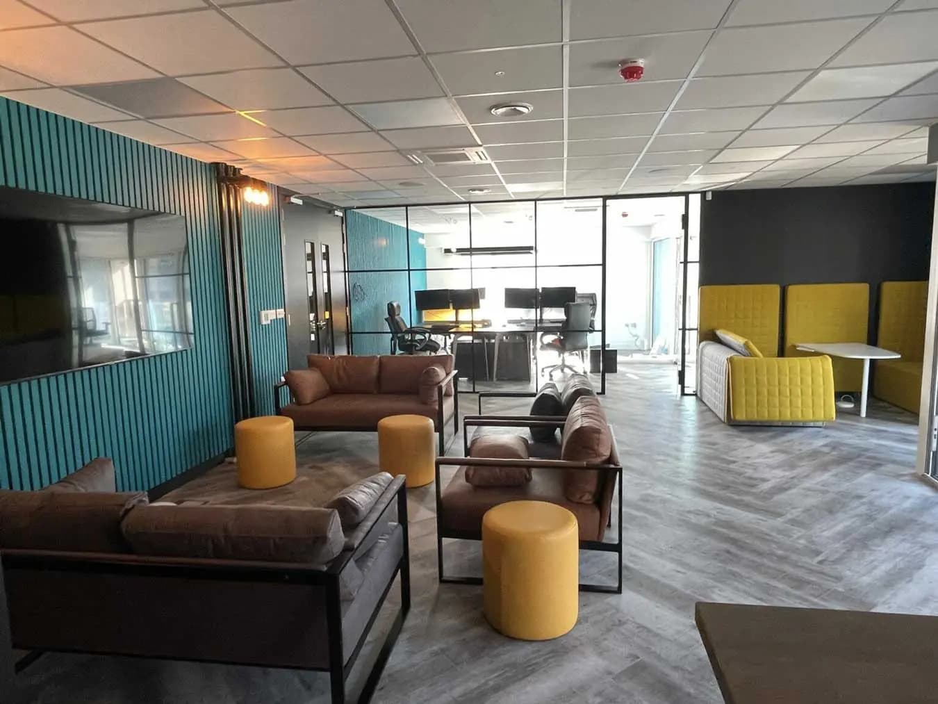 5 TOP Modern Office Space Ideas