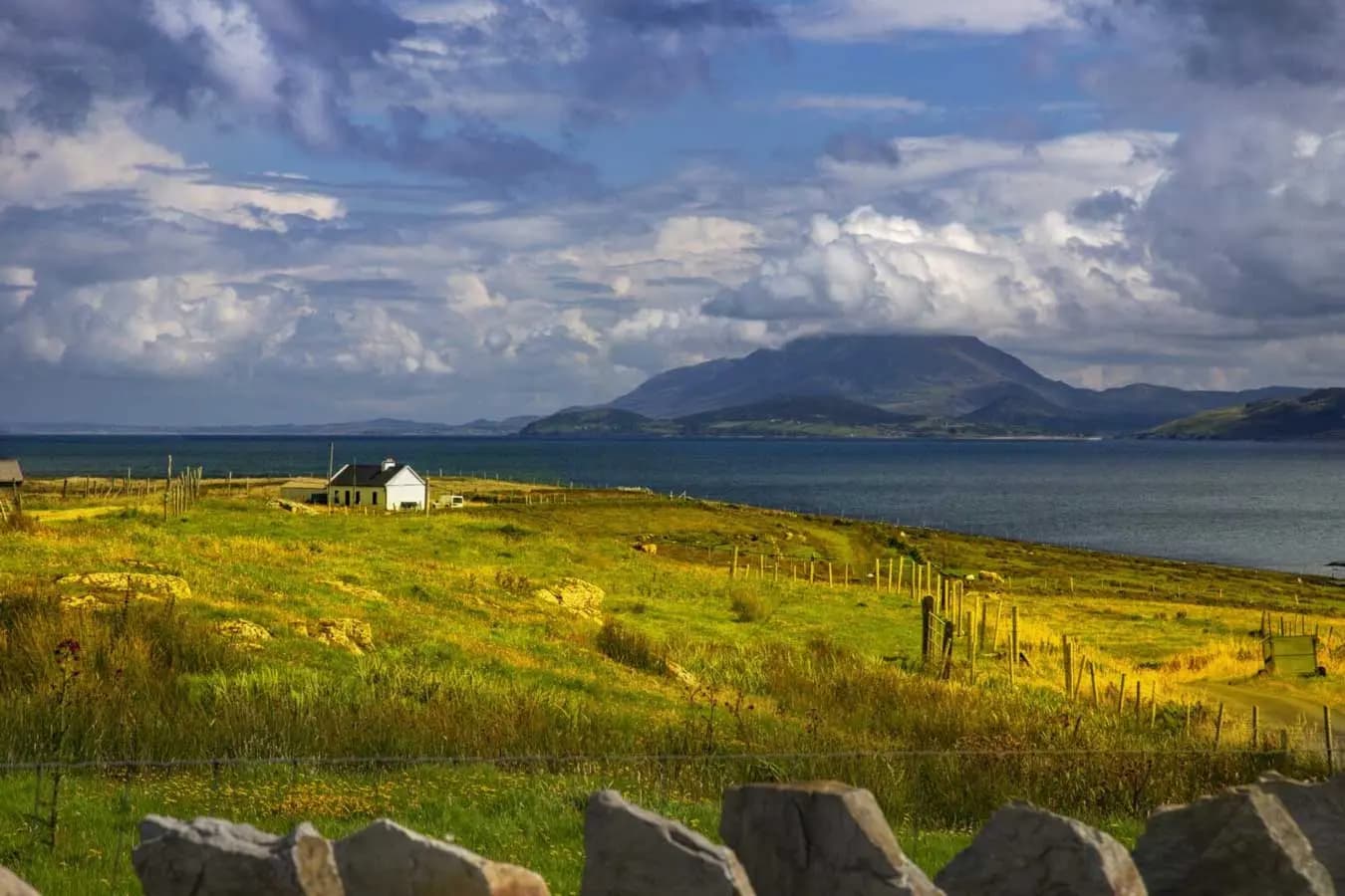 WHY THE CITY IS BETTER THAN THE COUNTRY LIFE