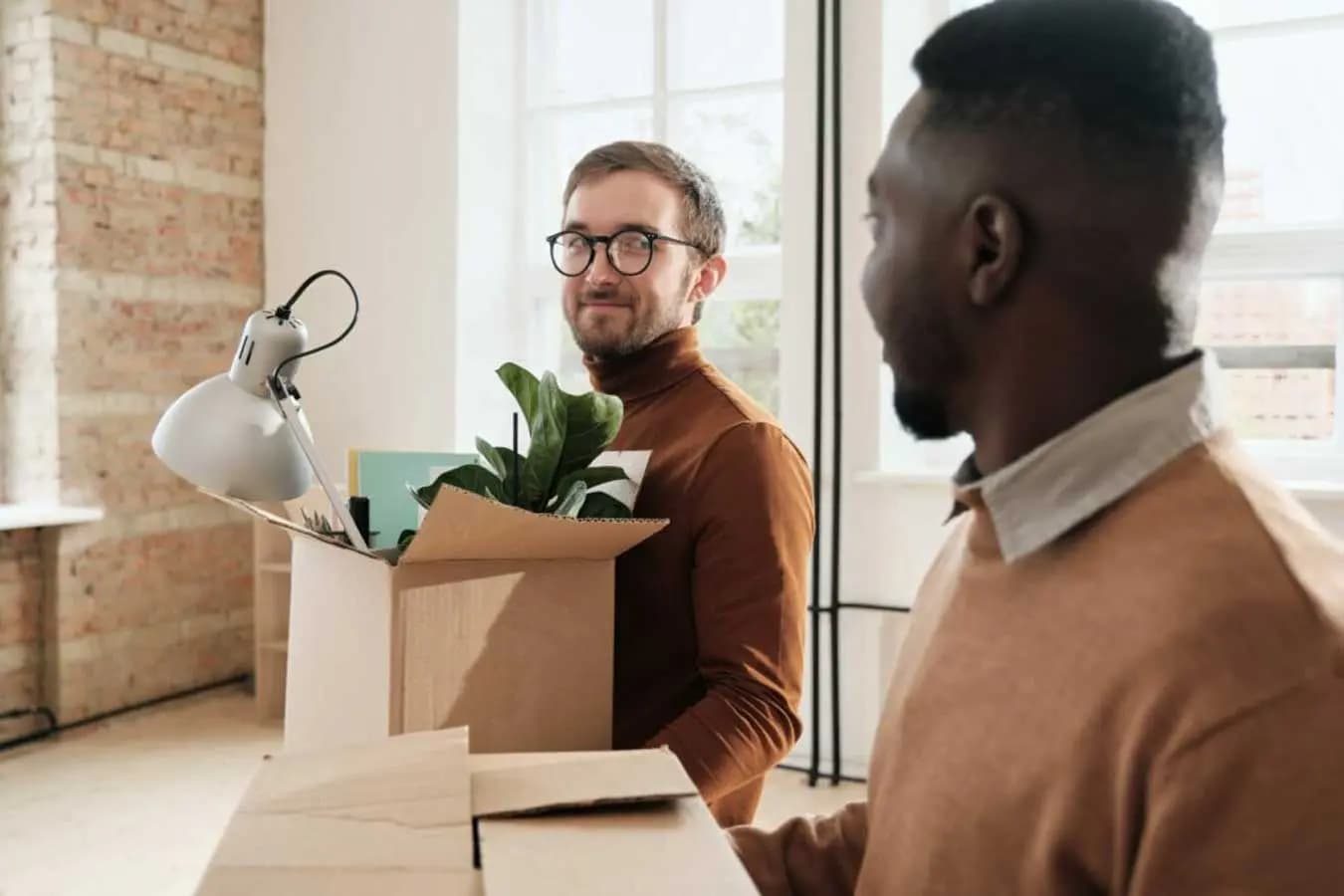 20 TIPS TO MAKE MOVING OFFICE HASSLE-FREE