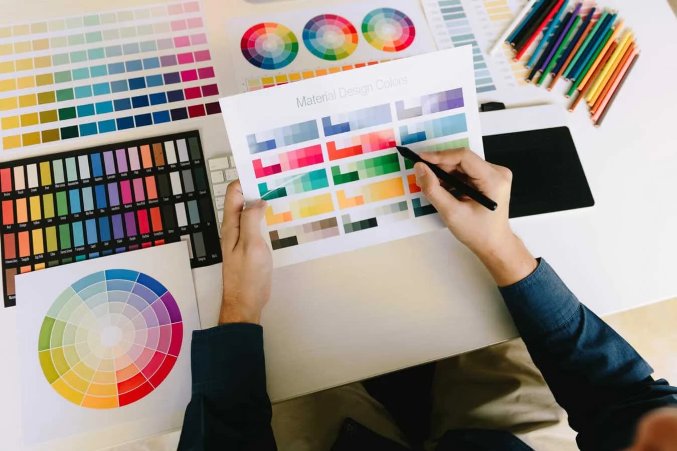 How to Use the Power of Colour to Optimise Your Office Design