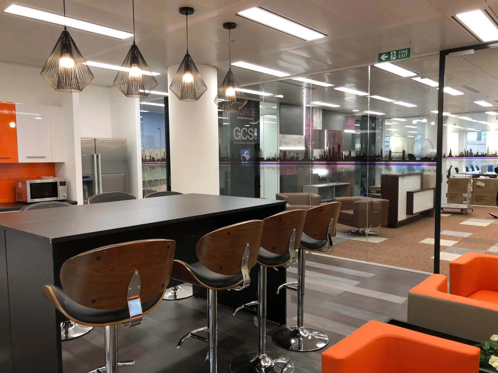 Ngage Recruitment office space with designer executive, meeting, reception, operational and breakout furniture, glass partitions and deisgner flooring 20